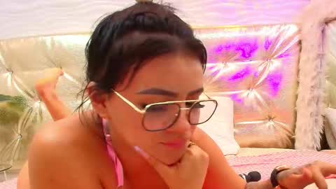 alanna_blaze online show from November 26, 2025, 9:38 pm