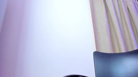 Alanna  online show from February 7, 2025, 7:50 am