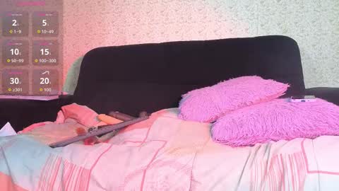 alanna_jones11_aws online show from January 9, 2026, 6:10 pm