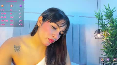 Snapshot of alannablair chatting on February 22, 2025, 12:08 pm Alanna online show from February 22, 2025, 12:08 pm