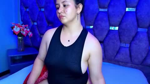 Snapshot of alasmith_ chatting on May 29, 2026, 6:44 am AlaSmith online show from May 29, 2026, 6:44 am