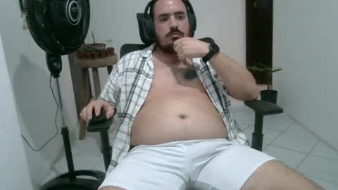 Snapshot of albearbr chatting on April 21, 2026, 2:51 am Jabun online show from April 21, 2026, 2:51 am