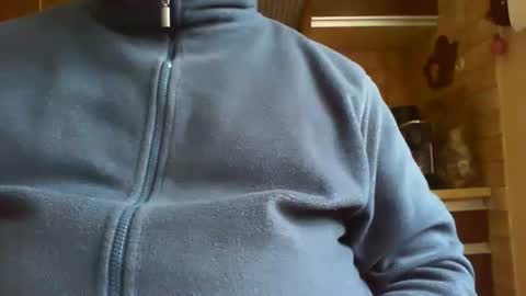 Snapshot of albert29 chatting on September 17, 2025, 11:34 am albert29 online show from September 17, 2025, 11:34 am