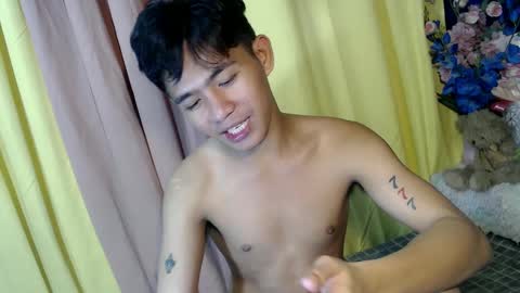 Snapshot of albertx_destroyer69 chatting on January 26, 2025, 12:33 pm Albert online show from January 26, 2025, 12:33 pm