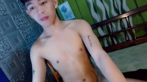 Snapshot of albertx_destroyer69 chatting on February 18, 2025, 8:49 am Albert online show from February 18, 2025, 8:49 am