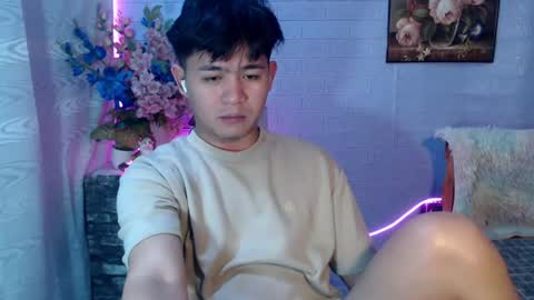 Snapshot of albertx_destroyer69 chatting on July 16, 2026, 2:06 am Albert online show from July 16, 2026, 2:06 am