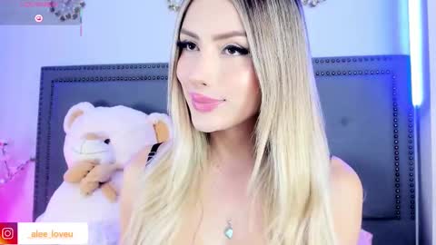 ALE LOVE online show from October 18, 2025, 2:14 am