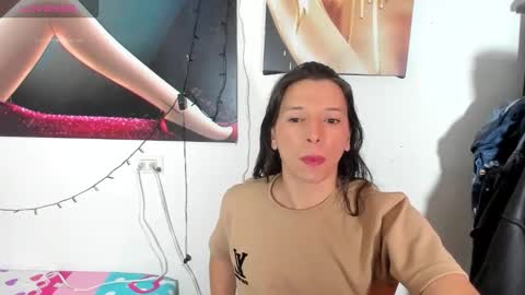 ale_noah_xxx online show from February 15, 2026, 1:52 pm