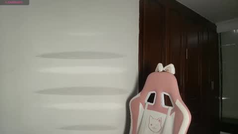 ALEC ANDREWS online show from October 14, 2025, 7:36 pm