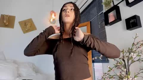 aleexiiaa online show from December 16, 2025, 12:21 pm