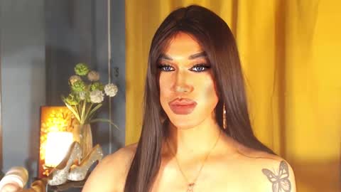 Snapshot of aleinacroft chatting on February 14, 2025, 6:19 pm aleinacroft online show from February 14, 2025, 6:19 pm