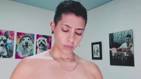 Alejandra online show from December 18, 2024, 10:02 pm