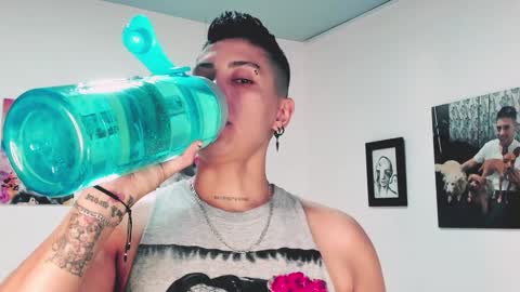 Alejandra online show from January 2, 2025, 9:39 pm