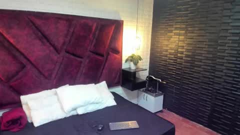 aleja__slav3 online show from March 8, 2026, 2:04 am