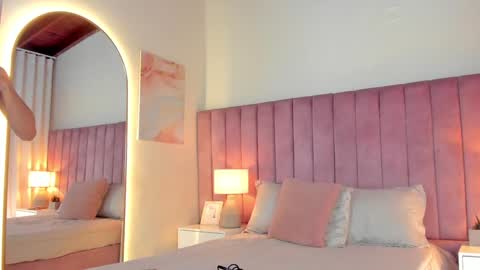 Alejandra Arango online show from January 30, 2025, 5:06 pm