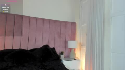 Alejandra Arango online show from February 7, 2025, 7:59 pm