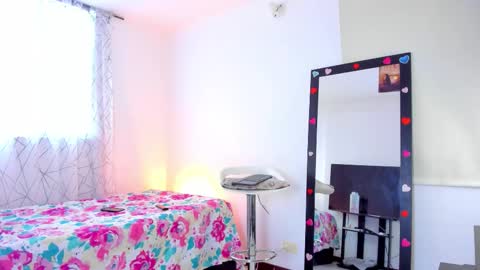 Alejandra Arango online show from March 13, 2026, 9:43 pm