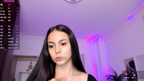 Snapshot of alejaa___ chatting on February 1, 2025, 5:26 pm Alejandra online show from February 1, 2025, 5:26 pm