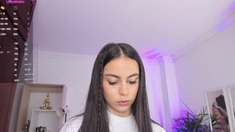 Snapshot of alejaa___ chatting on February 7, 2025, 5:18 pm Alejandra online show from February 7, 2025, 5:18 pm
