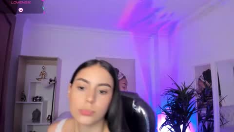 Snapshot of alejaa___ chatting on March 12, 2025, 5:28 pm Alejandra online show from March 12, 2025, 5:28 pm