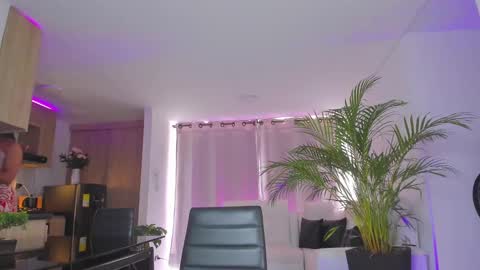 Snapshot of alejaevangeline chatting on February 27, 2025, 7:04 pm A L E J A N D R A online show from February 27, 2025, 7:04 pm