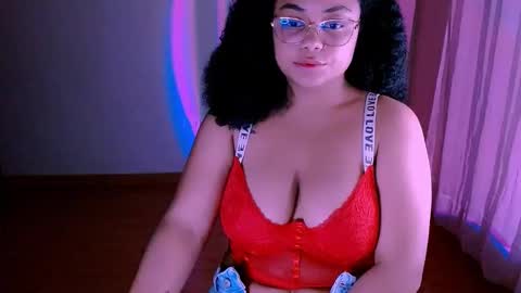 Alejandra  online show from November 26, 2025, 12:00 am