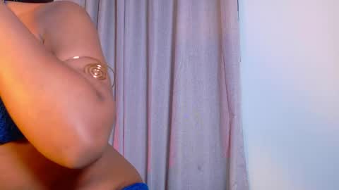 alejandra_dunn1 online show from May 12, 2026, 1:25 am