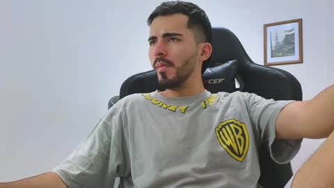 Snapshot of alejandroo_7 chatting on January 8, 2025, 11:52 pm alejandroo_7 online show from January 8, 2025, 11:52 pm