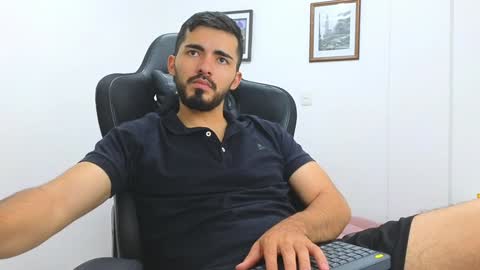 Snapshot of alejandroo_7 chatting on February 5, 2025, 11:17 pm alejandroo_7 online show from February 5, 2025, 11:17 pm