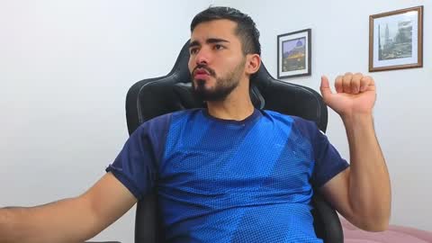 Snapshot of alejandroo_7 chatting on February 8, 2025, 9:04 pm alejandroo_7 online show from February 8, 2025, 9:04 pm