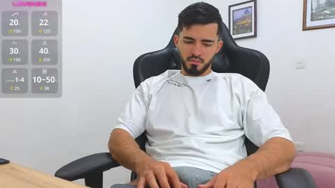 Snapshot of alejandroo_7 chatting on February 18, 2025, 7:52 pm alejandroo_7 online show from February 18, 2025, 7:52 pm