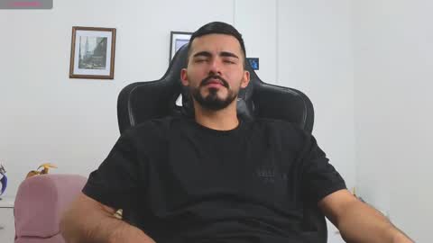 Snapshot of alejandroo_7 chatting on September 23, 2025, 4:21 pm alejandroo_7 online show from September 23, 2025, 4:21 pm