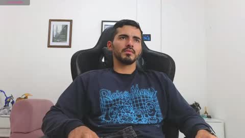 Snapshot of alejandroo_7 chatting on October 6, 2025, 7:33 pm alejandroo_7 online show from October 6, 2025, 7:33 pm