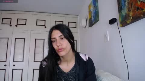 alejaxxxhot online show from November 28, 2025, 7:16 pm