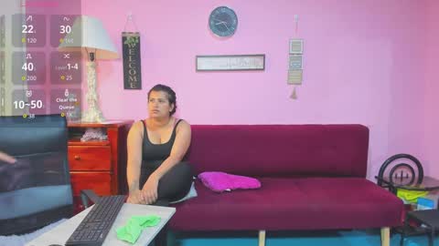 zoe and Kataleya online show from September 16, 2025, 1:23 pm