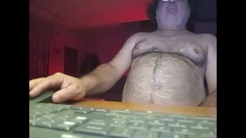 alejito16 online show from October 22, 2025, 7:19 am