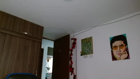 Snapshot of alejo_hot23 chatting on May 4, 2026, 1:23 am David online show from May 4, 2026, 1:23 am