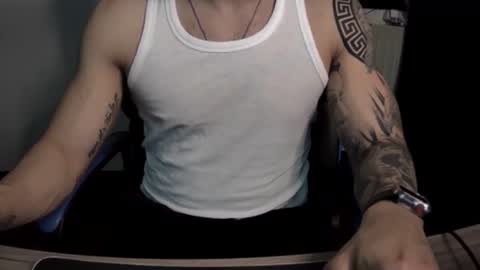 alejoduarte16 online show from February 10, 2026, 11:09 pm