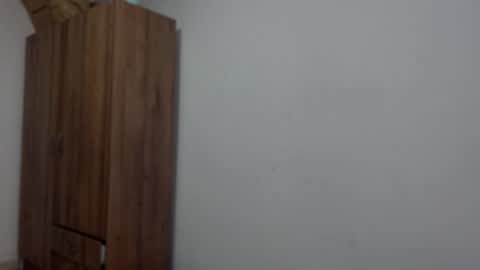 alejohots online show from December 5, 2024, 8:22 am
