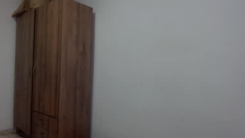 alejohots online show from December 21, 2024, 4:52 am
