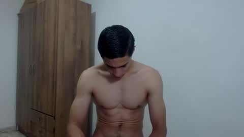 alejohots online show from January 10, 2025, 6:09 am
