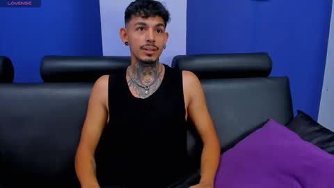 aleking13 online show from October 3, 2025, 12:57 pm