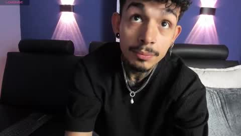 aleking13 online show from October 19, 2025, 12:28 pm