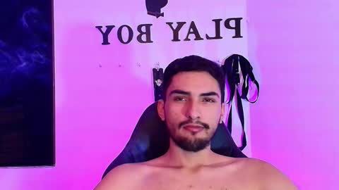 Alek online show from October 3, 2025, 3:47 am