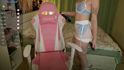 Snapshot of aleksalore chatting on October 5, 2025, 3:16 am Lexi online show from October 5, 2025, 3:16 am