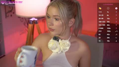 Snapshot of aleksalore chatting on October 25, 2025, 3:14 am Lexi online show from October 25, 2025, 3:14 am