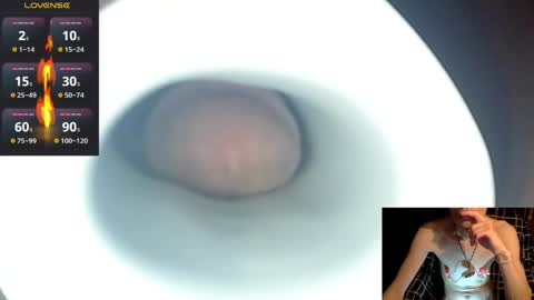 Snapshot of aleksej95 chatting on March 17, 2026, 8:01 pm Alex online show from March 17, 2026, 8:01 pm