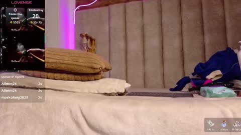 alektra_bryce online show from September 15, 2025, 1:05 am