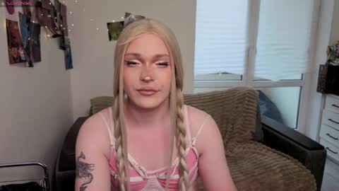 Snapshot of alena_dubai chatting on May 29, 2026, 6:00 am ALENA INDEPENDENT MODEL online show from May 29, 2026, 6:00 am
