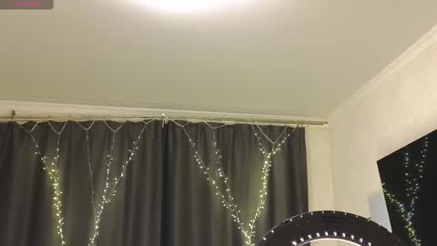 Alena online show from February 22, 2025, 5:02 pm